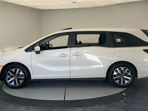 New 2026 Honda Odyssey EX-L image 8