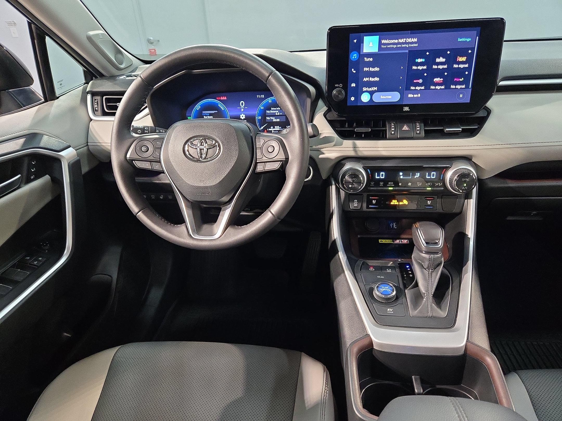 Used 2024 Toyota RAV4 Limited w/ Advanced Technology Package AWD/4WD image 9