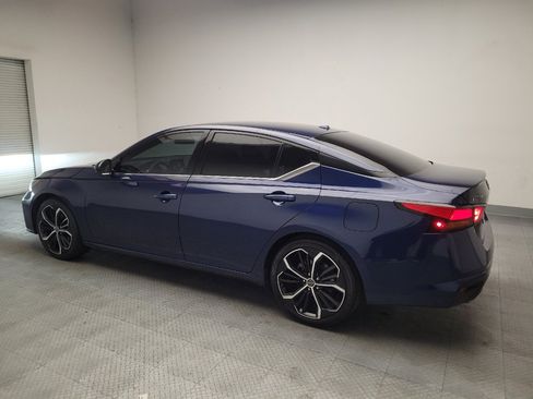 Used 2023 Nissan Altima 2.5 SR FWD image 3