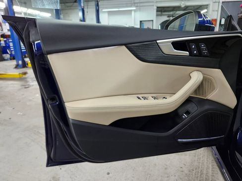 Used 2022 Audi A5 2.0T Premium Plus w/ Premium Plus image 11