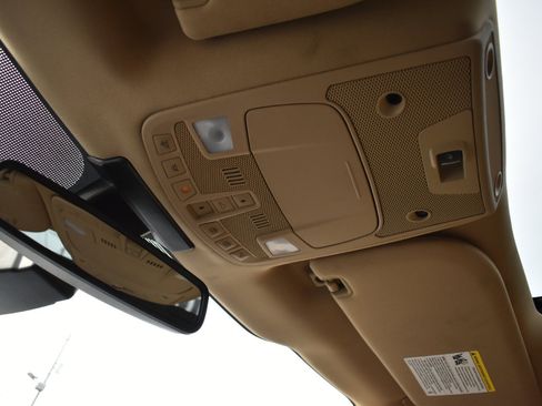 Used 2016 Ford F150 Lariat w/ Equipment Group 502A Luxury image 45