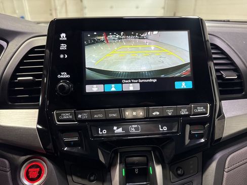 Used 2019 Honda Odyssey EX-L image 18