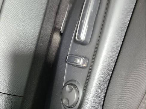 Used 2023 Honda Accord EX image 19