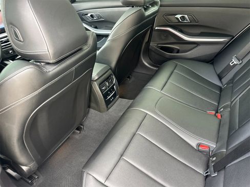 Used 2024 BMW 330i Sedan image 12