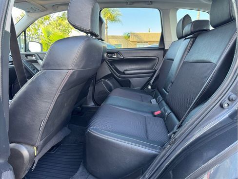 Used 2018 Subaru Forester 2.5i Premium image 20