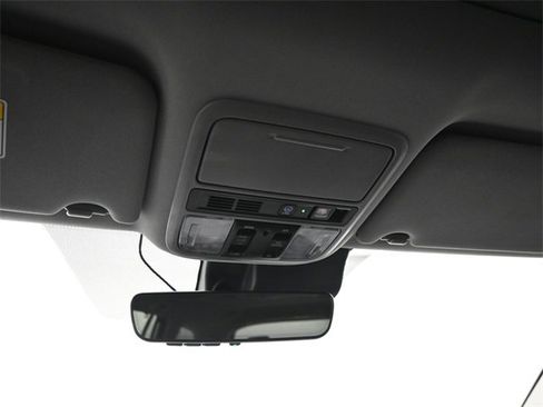 Used 2022 Honda Pilot Touring image 29