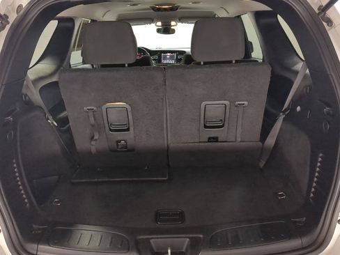Certified 2022 Dodge Durango SXT image 21