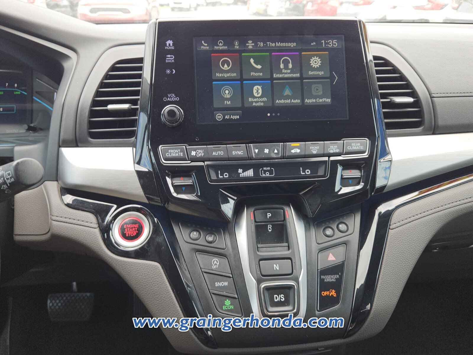 Used 2018 Honda Odyssey Elite image 15