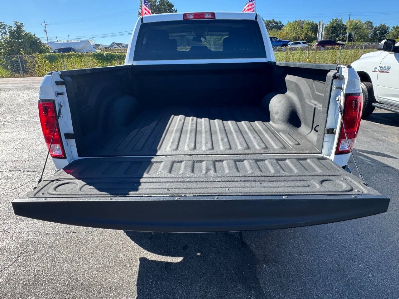Used 2016 RAM 1500 Tradesman w/ Popular Equipment Group AWD/4WD image 9