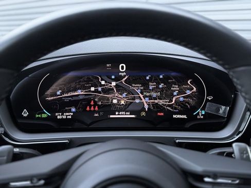 Certified 2024 Porsche Cayenne Coupe image 21