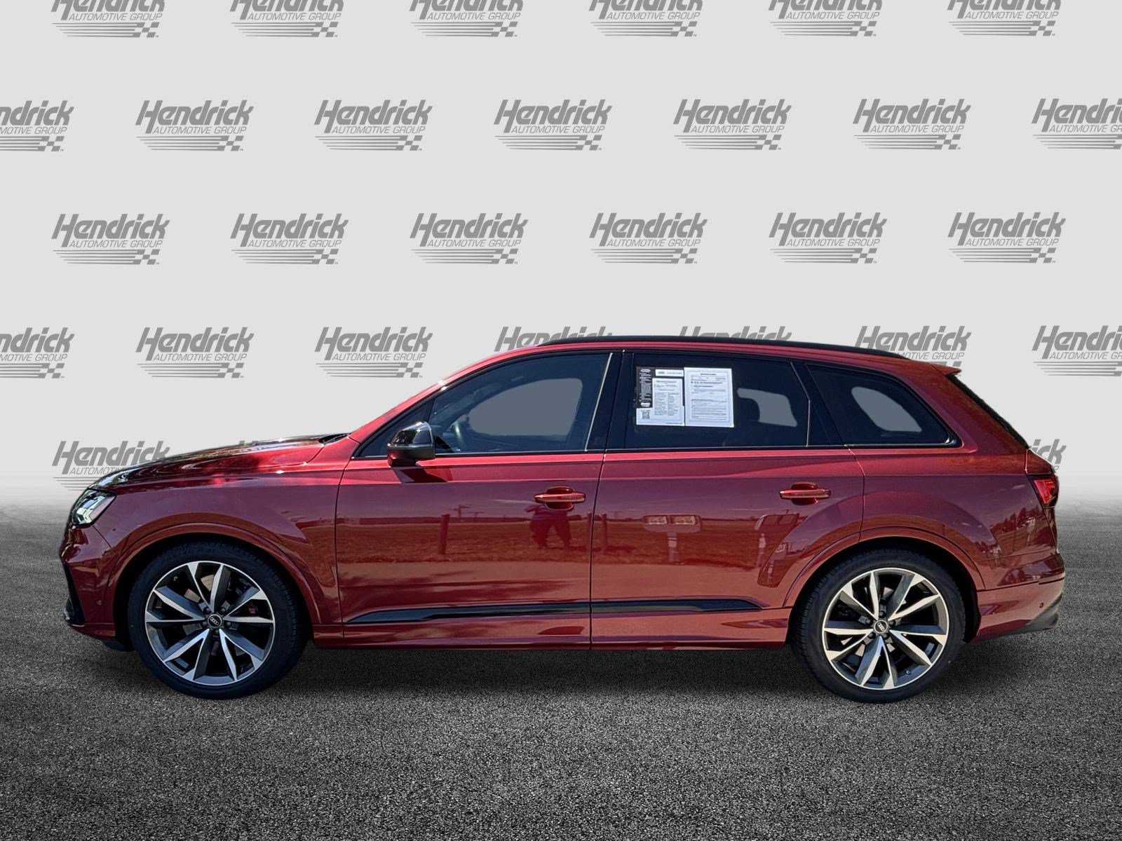 Certified 2023 Audi SQ7 Premium Plus AWD/4WD image 7