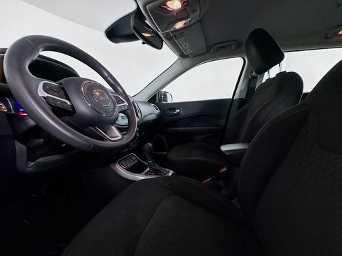 Used 2020 Jeep Compass Sport image 29