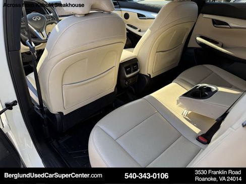 Used 2021 INFINITI QX50 Essential w/ Convenience Package image 34