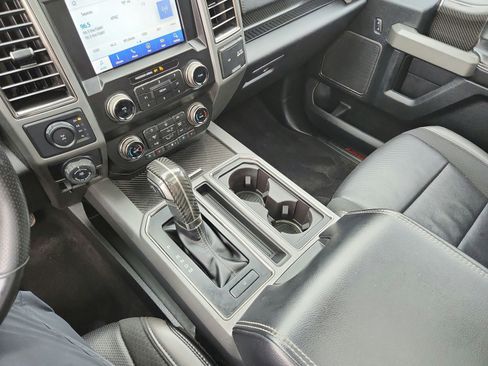 Used 2019 Ford F150 Raptor w/ Equipment Group 802A Luxury AWD/4WD image 17