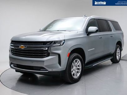 Used 2024 Chevrolet Suburban LT
