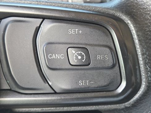 Used 2021 Jeep Wrangler Unlimited Sport AWD/4WD image 4