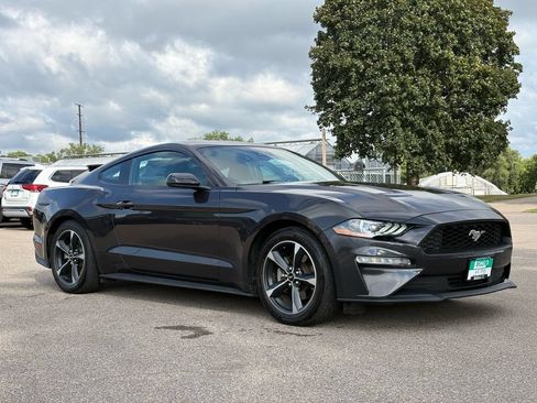 Used 2023 Ford Mustang Coupe RWD image 2