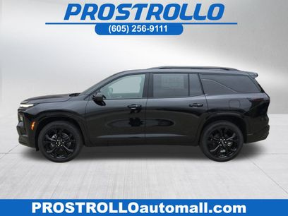 New 2027 Chevrolet Traverse RS w/ LPO, Floor Liner Package