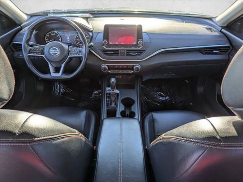 Used 2021 Nissan Altima 2.5 SR image 18