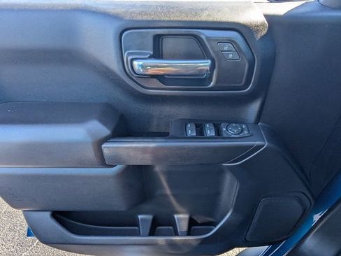 Used 2022 Chevrolet Silverado 1500 Custom image 35