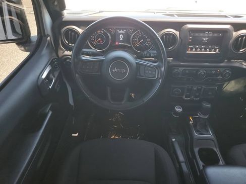Used 2022 Jeep Wrangler Unlimited Sport AWD/4WD image 17
