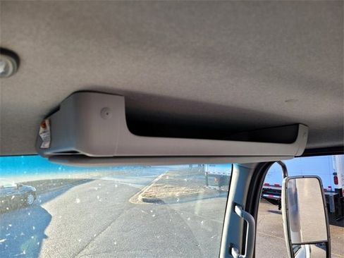 New 2025 Chevrolet Low Cab Forward image 30