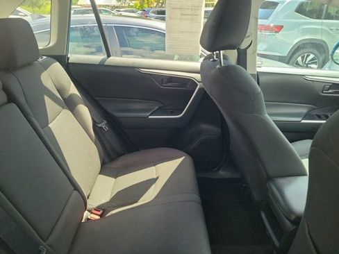 Used 2020 Toyota RAV4 LE w/ Carpet Mat Package FWD image 4