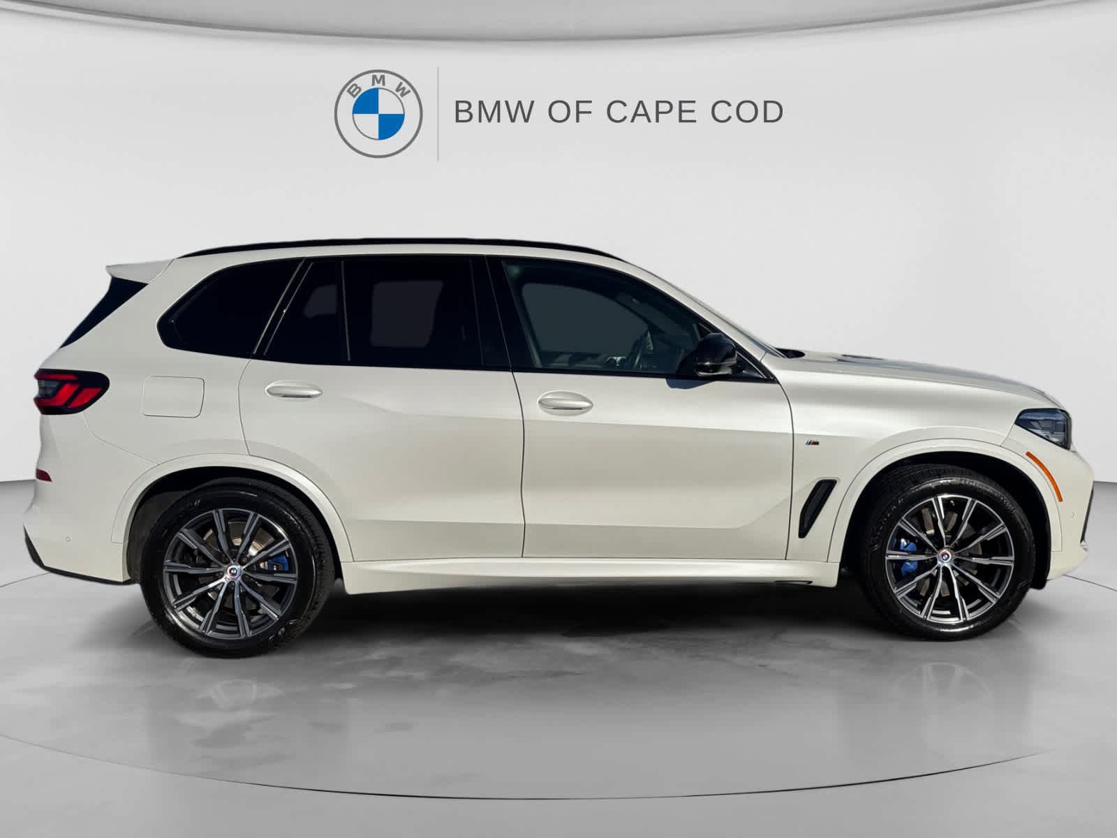 Used 2021 BMW X5 M50i AWD/4WD image 8