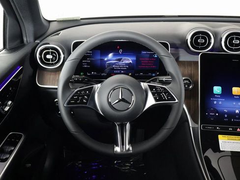 New 2026 Mercedes-Benz GLC 300 GLC 300 image 3