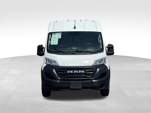 Used 2023 RAM ProMaster 2500 FWD image 3
