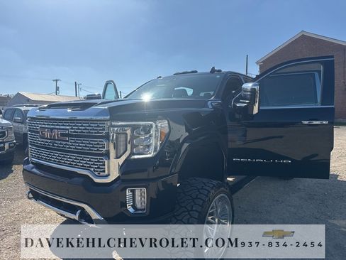 Used 2023 GMC Sierra 2500 Denali w/ Denali Ultimate Package image 33