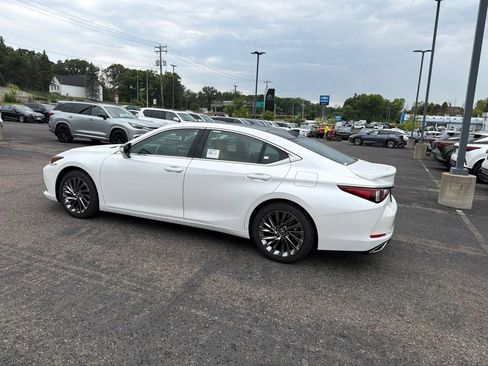 Certified 2025 Lexus ES 350 Ultra Luxury w/ Accessory Package (Z2) FWD image 38