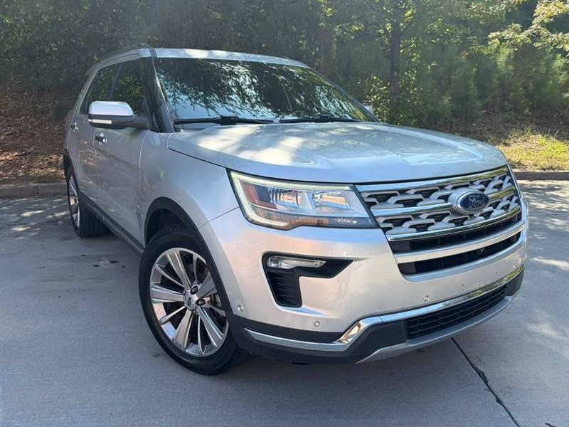 Used 2018 Ford Explorer Limited w/ Equipment Group 301A FWD image 1