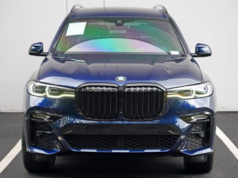 Used 2022 BMW X7 xDrive40i w/ M Sport Package AWD/4WD image 51