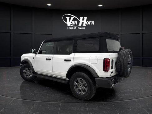 Used 2024 Ford Bronco Big Bend image 3