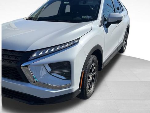 Used 2022 Mitsubishi Eclipse Cross ES image 8