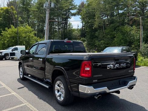 Used 2025 RAM 1500 Big Horn AWD/4WD image 7