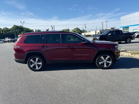 Used 2022 Jeep Grand Cherokee L Limited RWD image 7