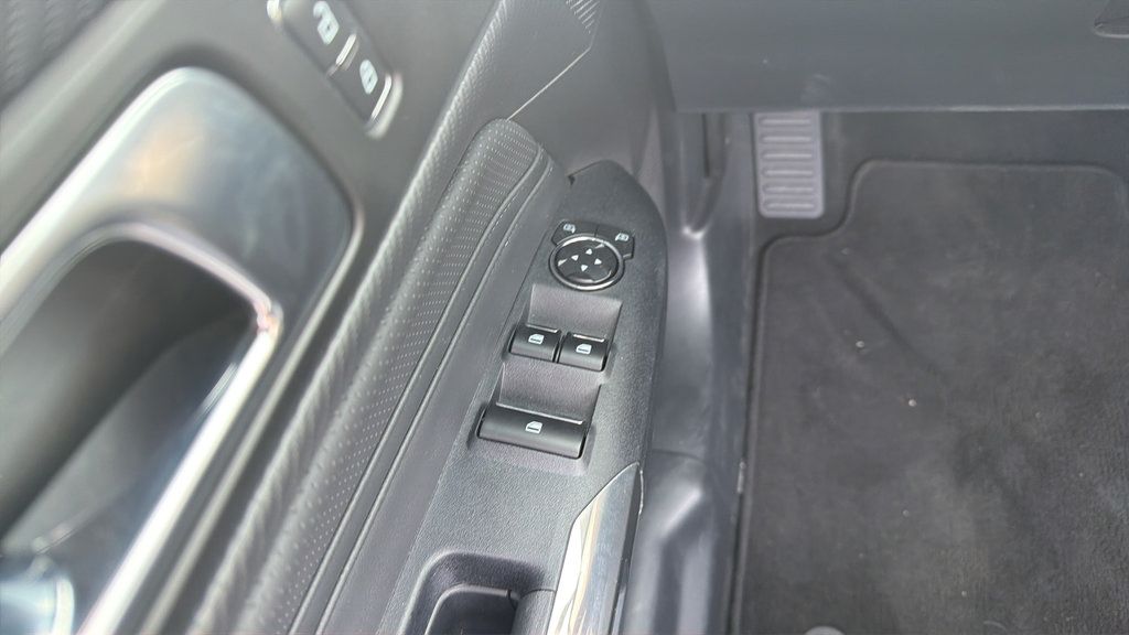 Used 2025 Ford Mustang GT Premium RWD image 21