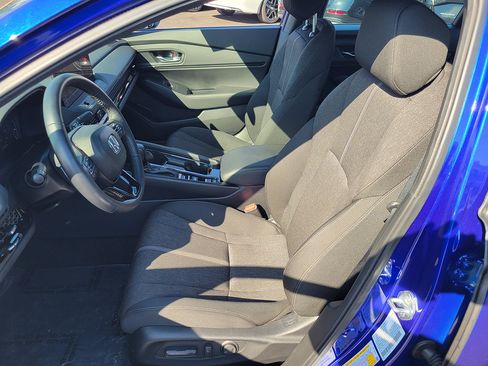 Certified 2025 Honda Accord Sport image 18