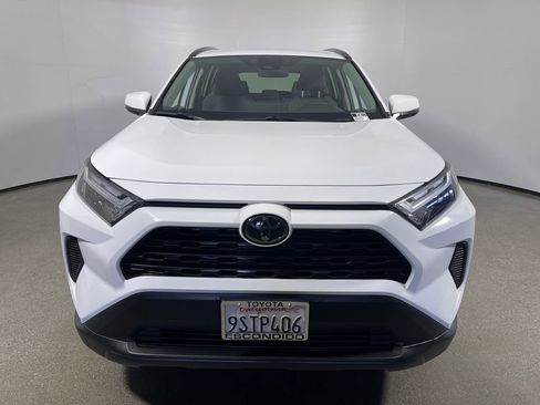 Certified 2025 Toyota RAV4 XLE AWD/4WD image 8