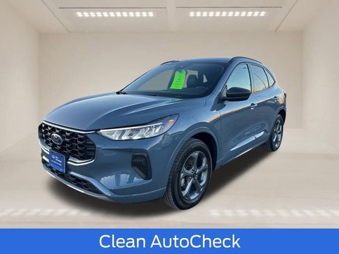 Used 2024 Ford Escape ST-Line w/ Tech Pack #1 image 3