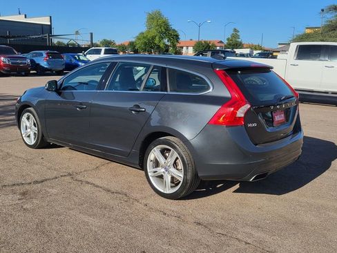 Used 2016 Volvo V60 T5 Premier w/ Protection Package FWD image 6