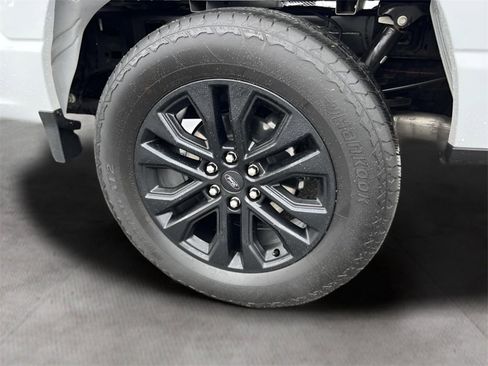 Used 2024 Ford F150 Lariat image 8