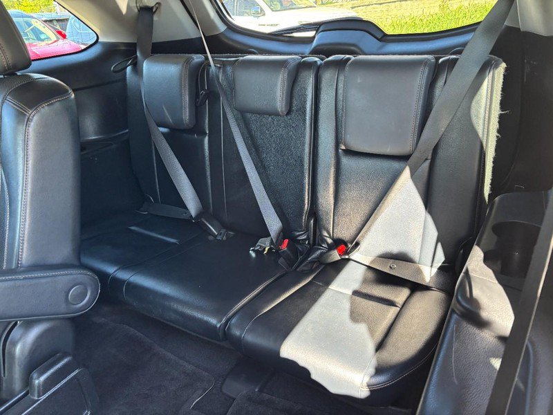 Used 2014 Toyota Highlander Limited Platinum AWD/4WD image 11