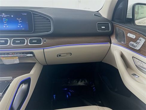 New 2026 Mercedes-Benz GLE 450 4MATIC image 23