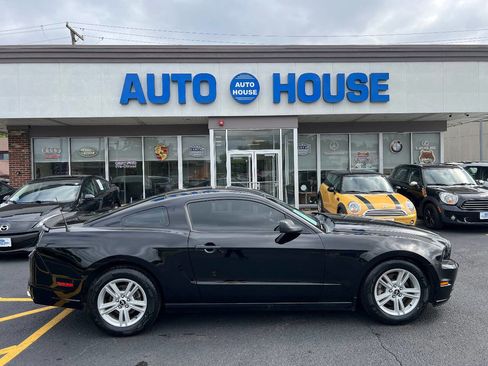 Used 2014 Ford Mustang Coupe image 9