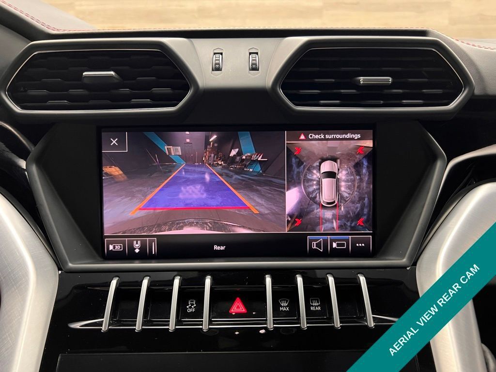 Used 2019 Lamborghini Urus AWD/4WD image 12