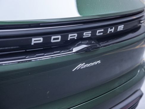 Certified 2025 Porsche Macan Electric RWD image 15