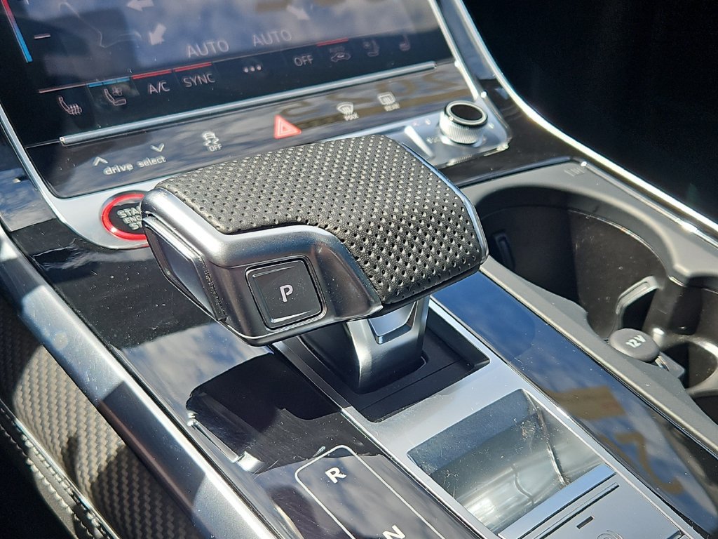 Certified 2025 Audi SQ7 Prestige w/ Prestige Package AWD/4WD image 32